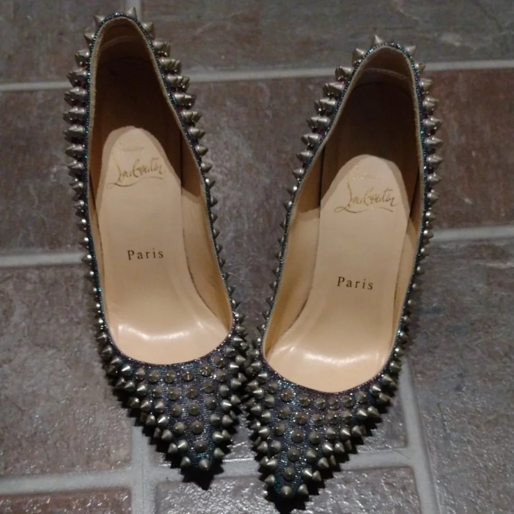 Christian Louboutin Metallic iridescent Studded Studs Pigalle Pump Heel Size 35 - Picture 11 of 12